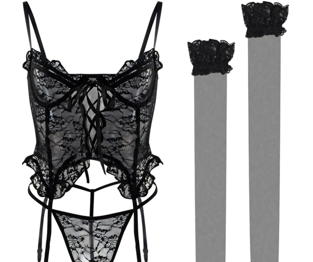 Ensemble en dentelle disponible en plusieurs coloris, rouge rose jaune noir blanc et violet et plusieurs taille