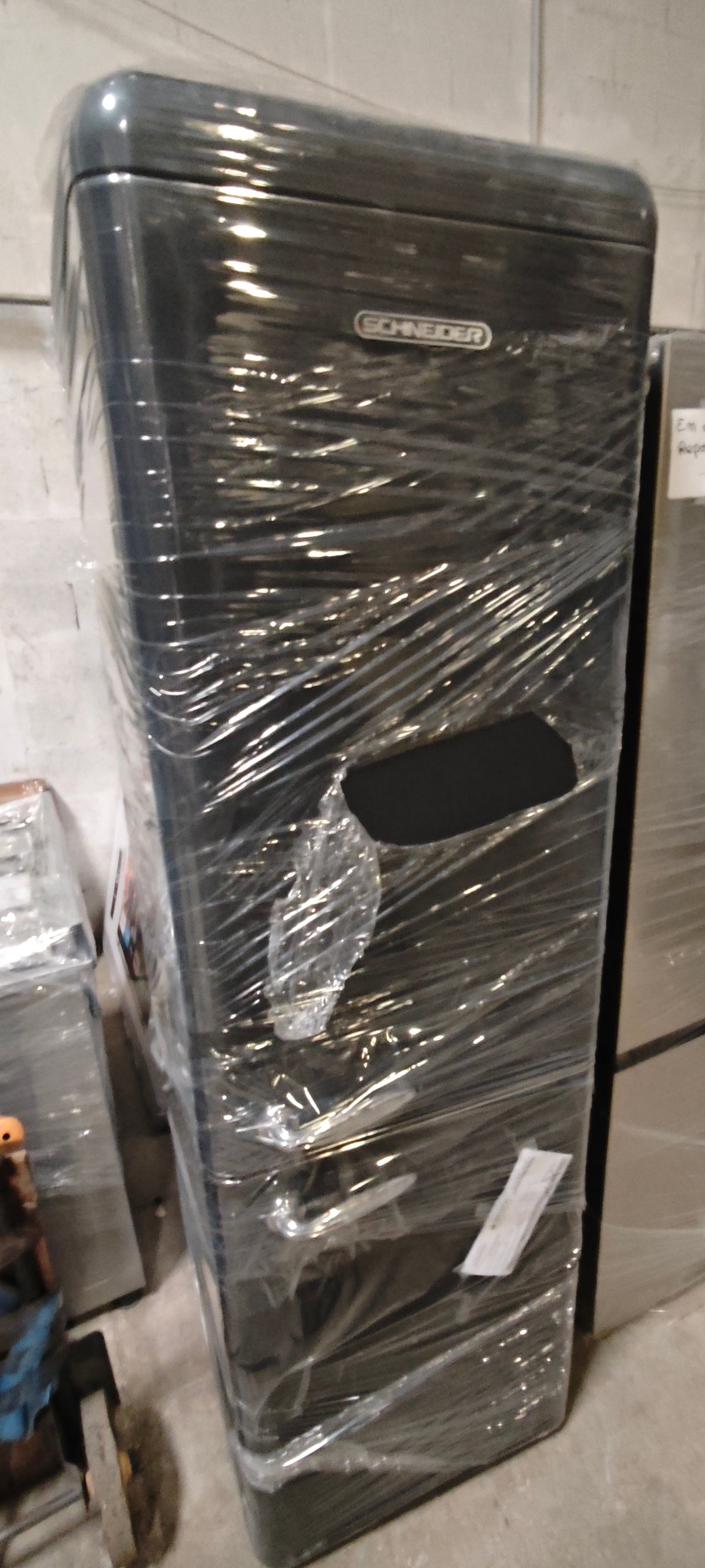 NOUS VENDONS  tous types de marchandises, FAITES VOTRE DEMANDE SUR MESURE